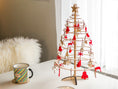 Carica l'immagine nel visualizzatore della galleria, Leseno dekorativno božično drevo Spira