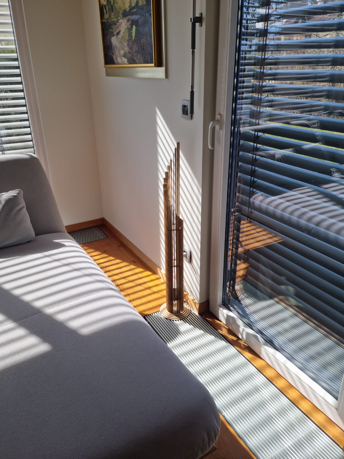 Prenosna / Talna Lesena svetilka - V3