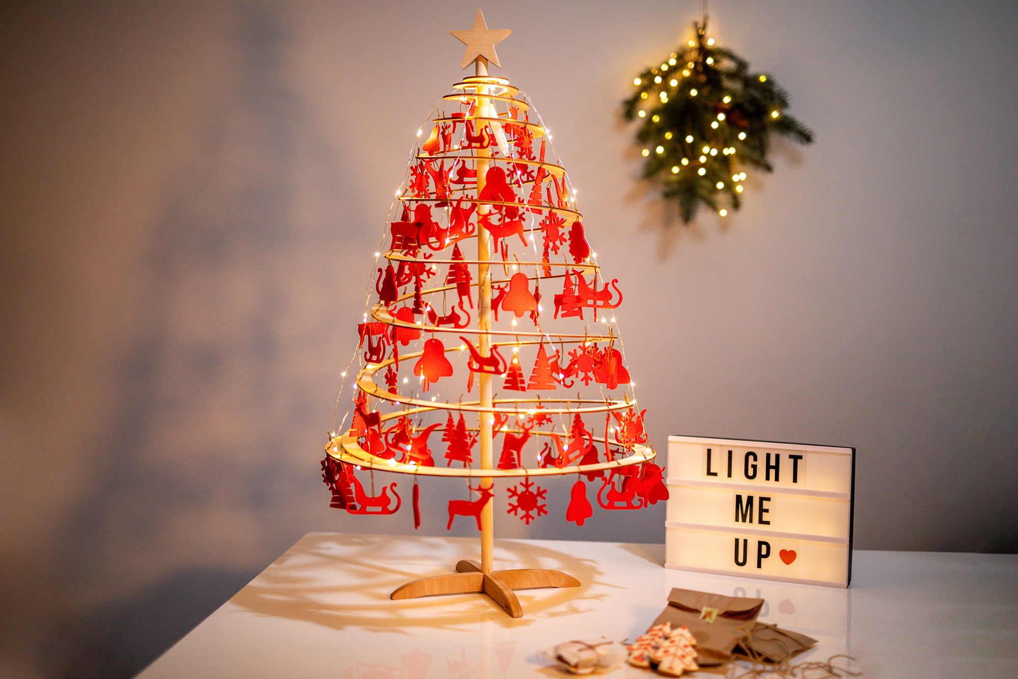 Dekorativne LED lučke za drevo Spira