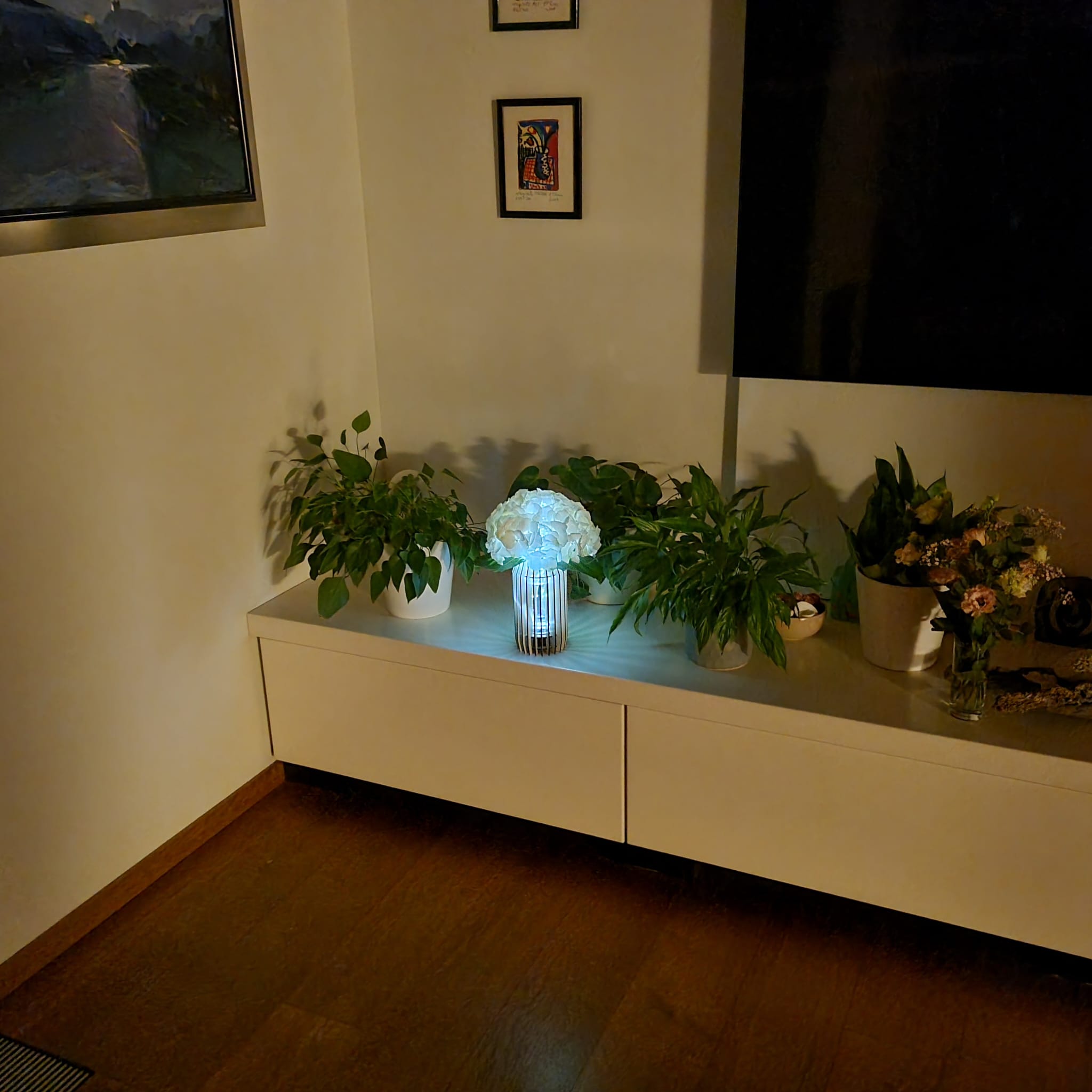 LED svetleča lesena vaza - Circular vase