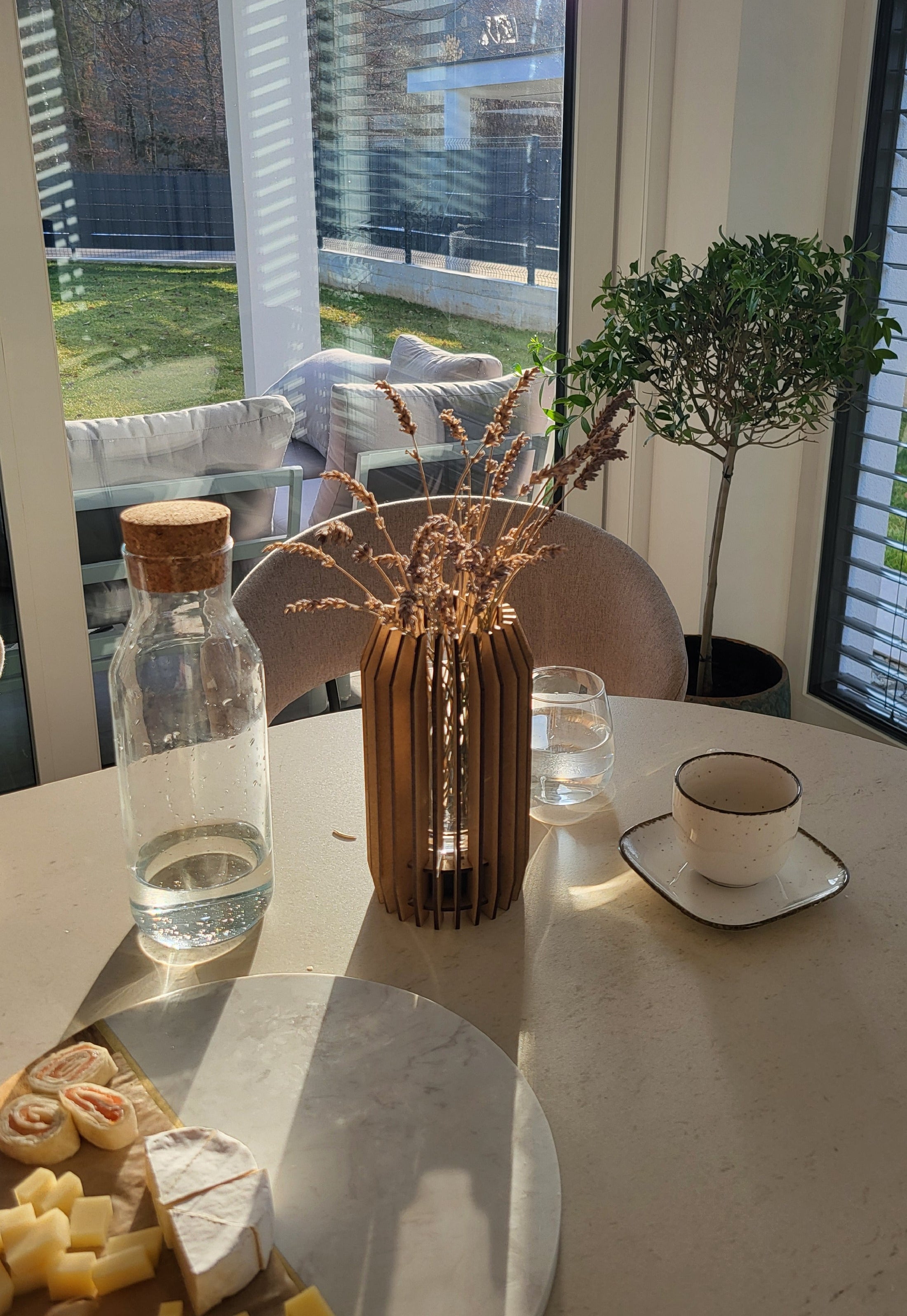 LED svetleča lesena vaza - Circular vase